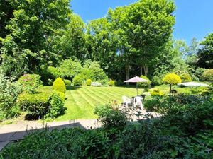 Photo 13- click for photo gallery